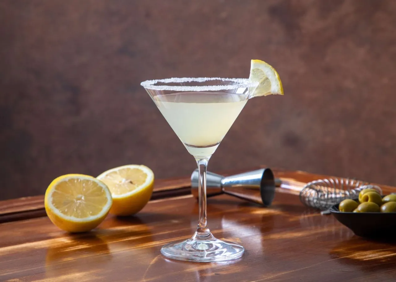 Proste drinki z Martini Bianco - Zrób je sam, bez kursu barmańskiego