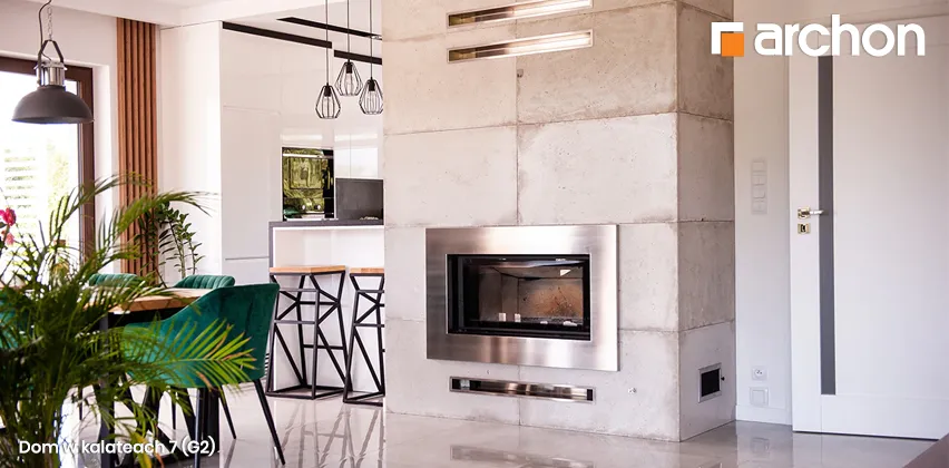 Kominek z płaszczem wodnym: inwestycja warta uwagi? Analiza 2026.