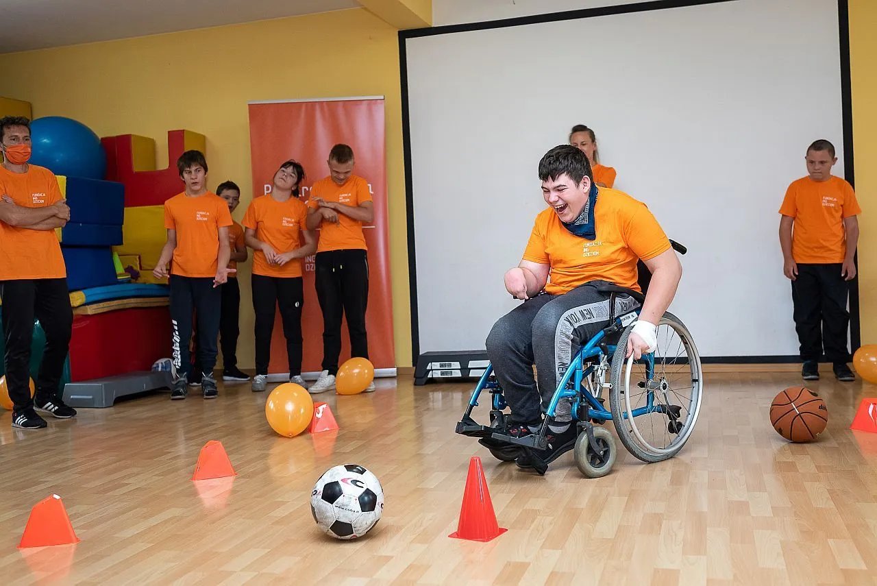 Nauczanie indywidualne a WF: Czy dziecko musi ćwiczyć?