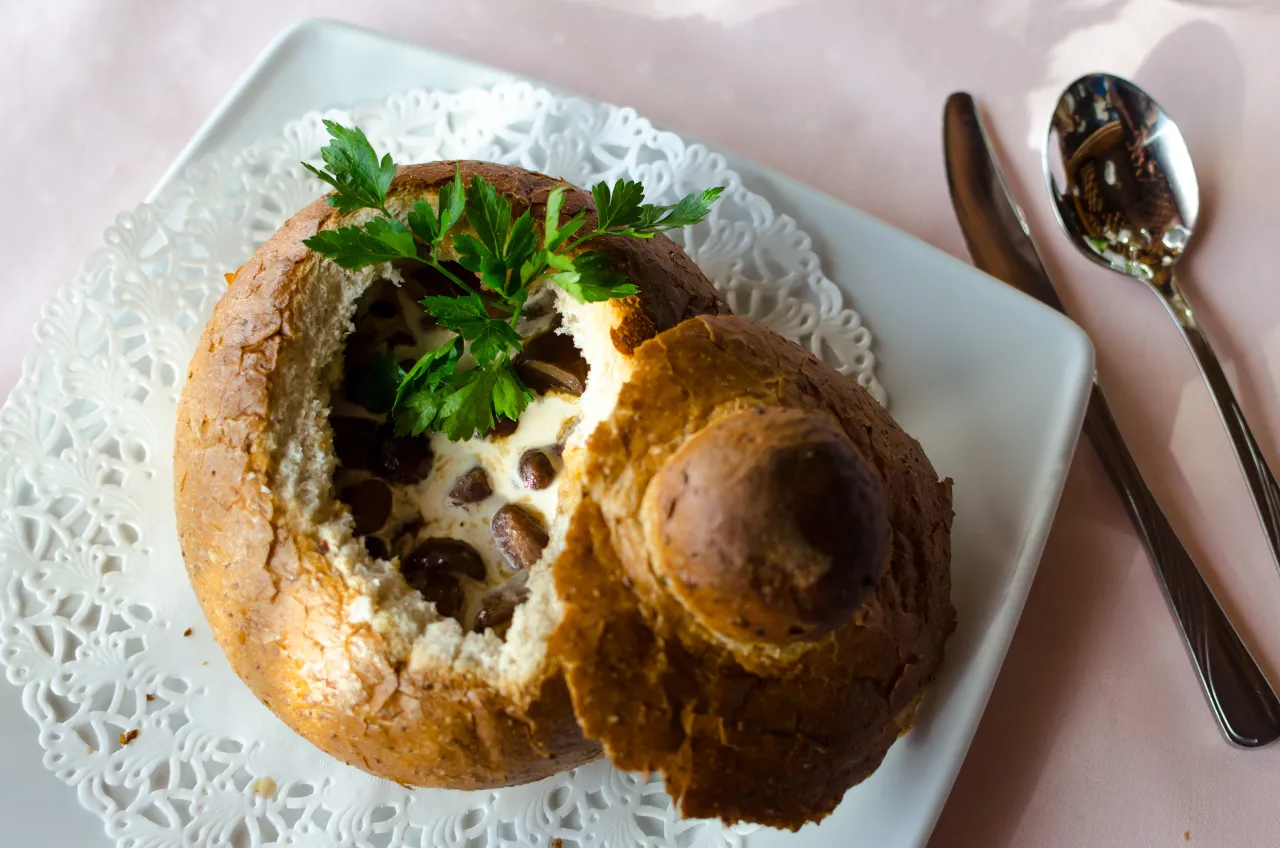 Gdzie zjeść w Łebie? Najlepsze restauracje, które musisz poznać