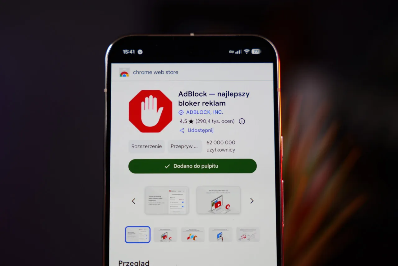 AdBlock blokuje stronę? Jak wyłączyć go na PC i smartfonie