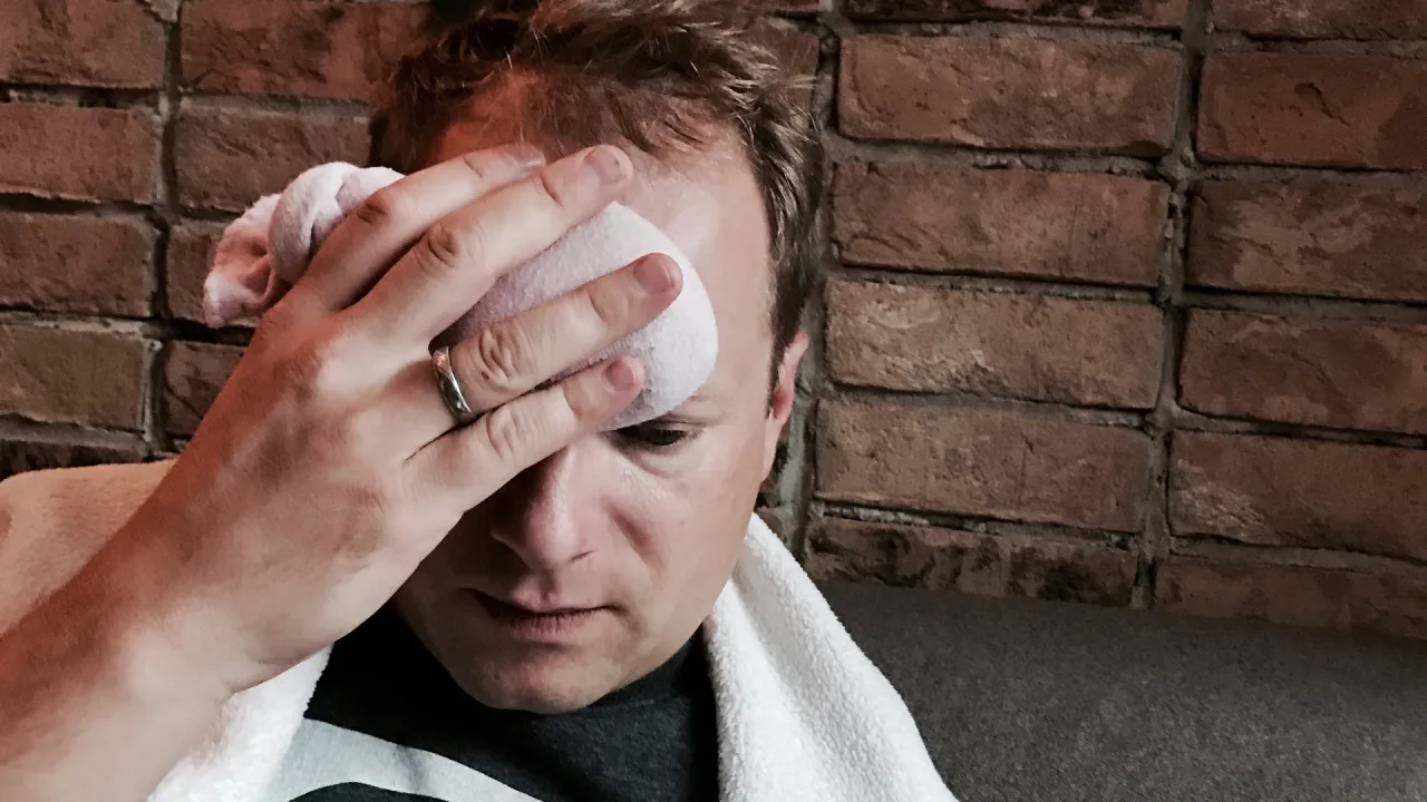 Skuteczne leczenie zatok: Leki, irygacja i kiedy wizyta u lekarza?