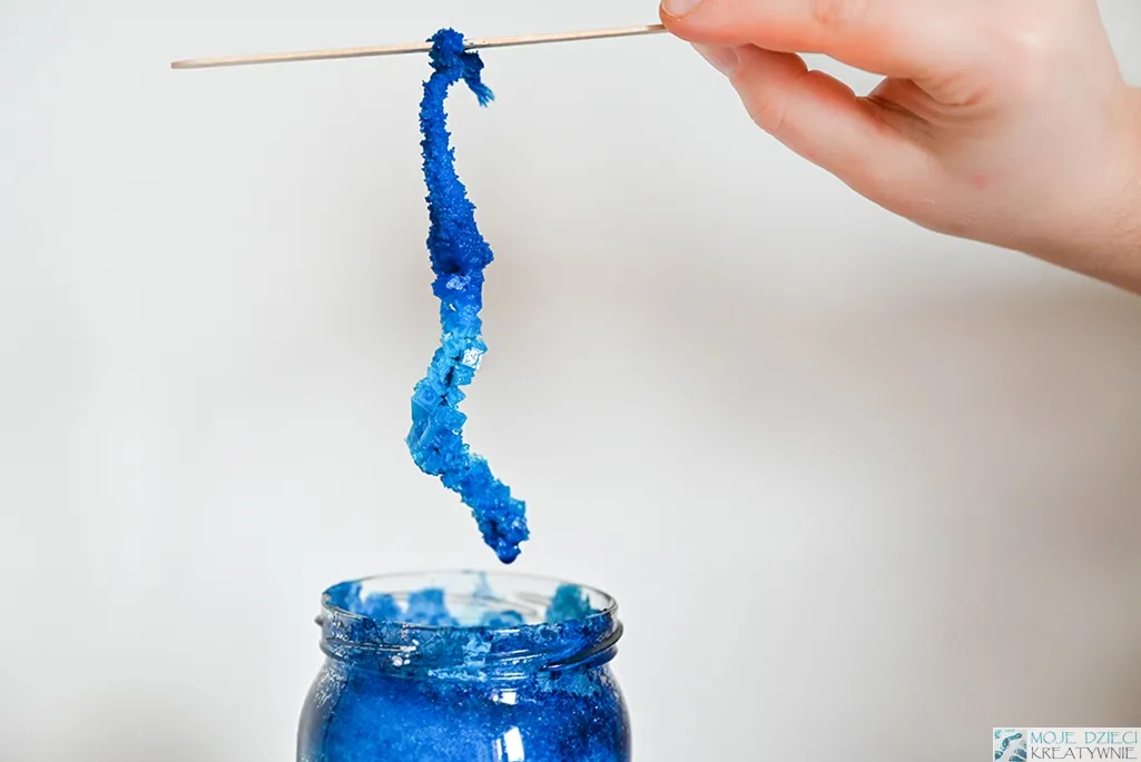 Eksperymenty z solą dla dzieci: Magiczne zabawy w domu!