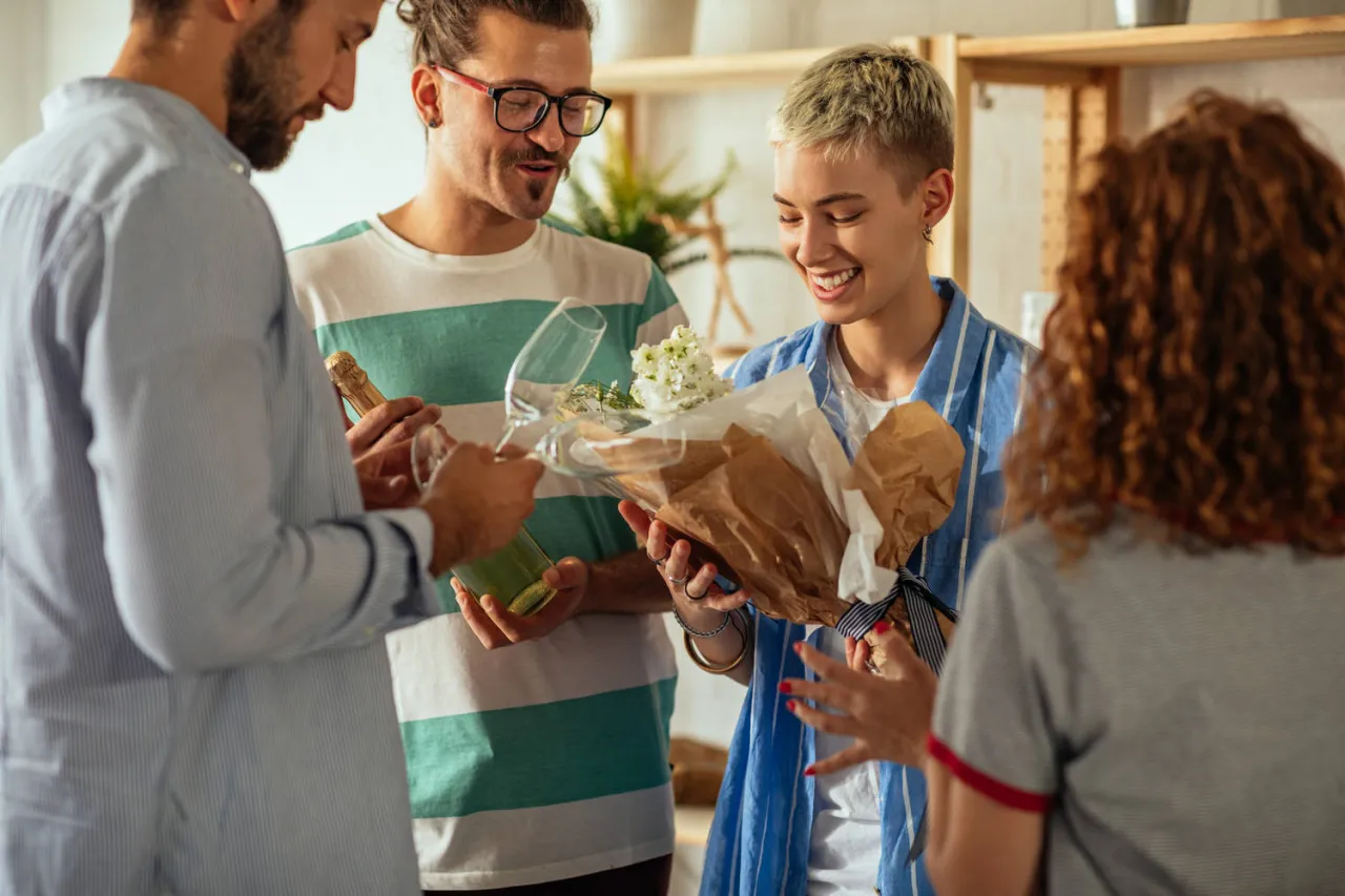 Co kupić do nowego domu na prezent, aby zaskoczyć nowych właścicieli?