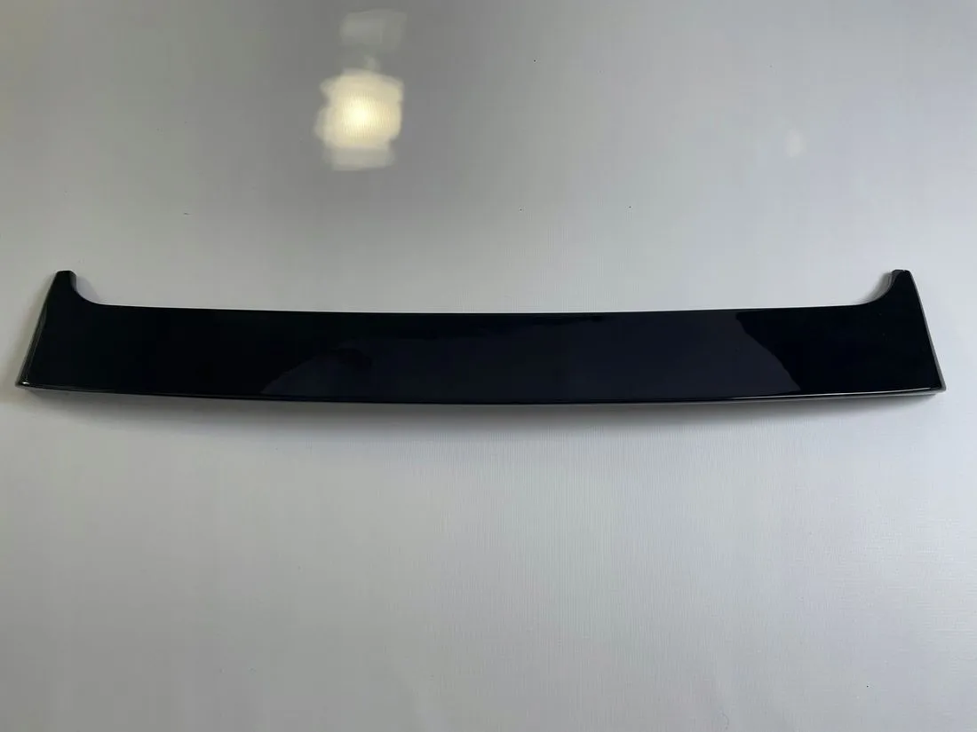 Spoiler do BMW E61: Wybierz idealny i odmień swoje kombi!