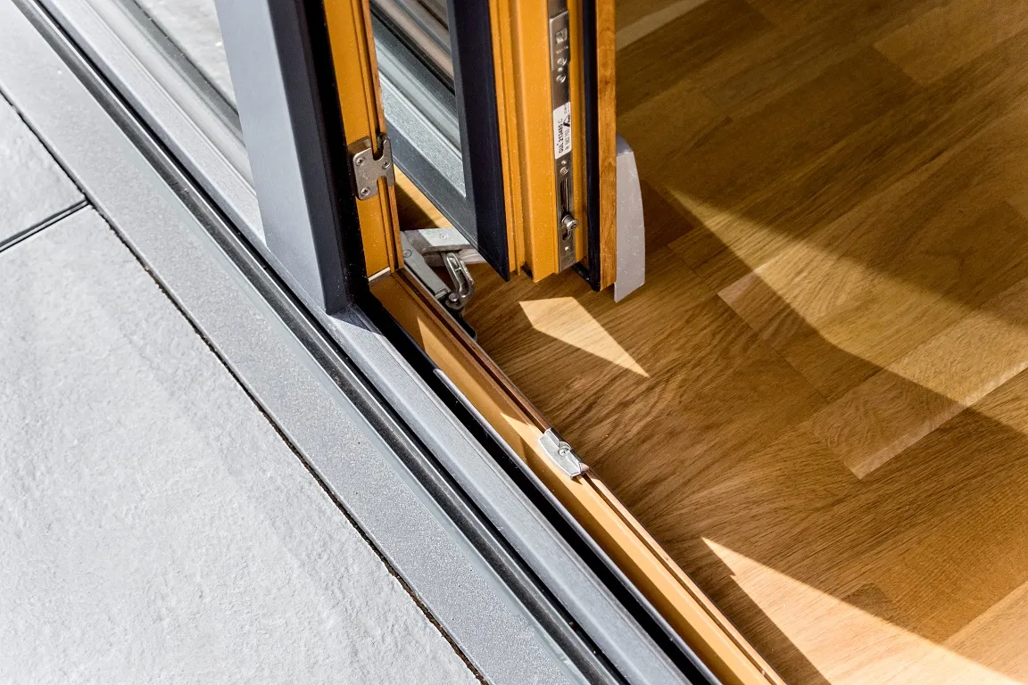 Okna dwukolorowe czy jednokolorowe – co wybrać, by nie żałować? Okna dwukolorowe czy jednokolorowe – co wybrać, by nie żałować?