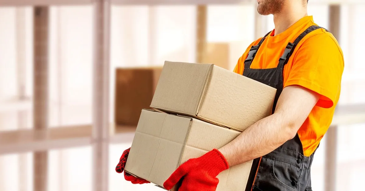 Ile kg może dźwigać pracownik? Limity BHP i Twoje prawa