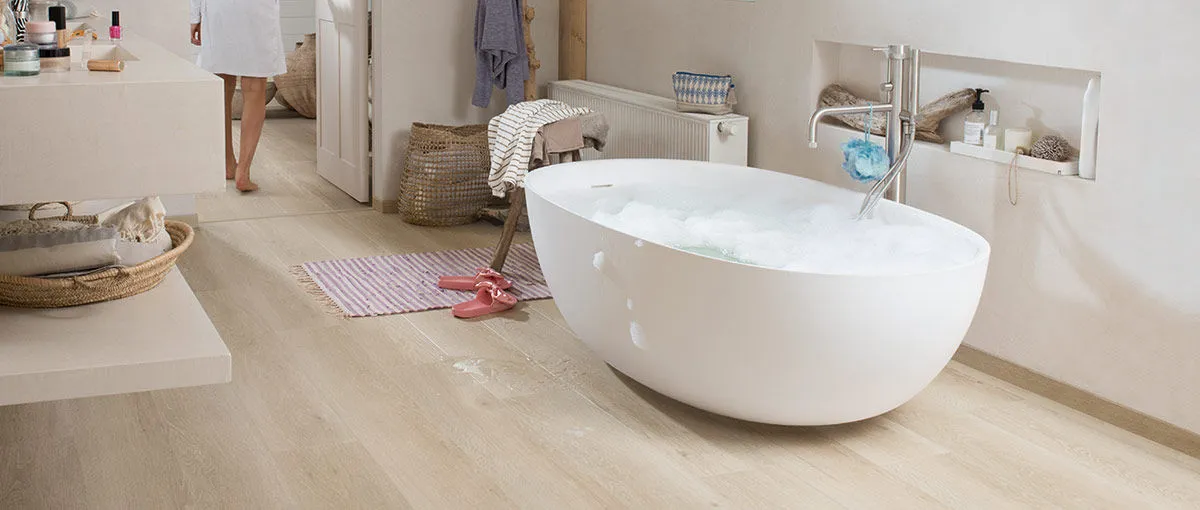 Jakie panele do łazienki wybrać, aby uniknąć problemów z wilgocią?