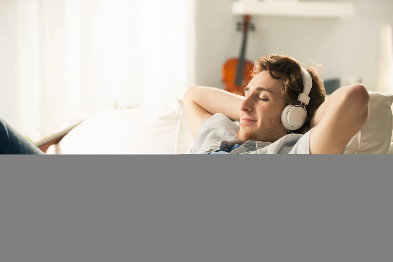 Materiały izolacyjne idealne do pokoju z serialem Emigracja XD z Vider