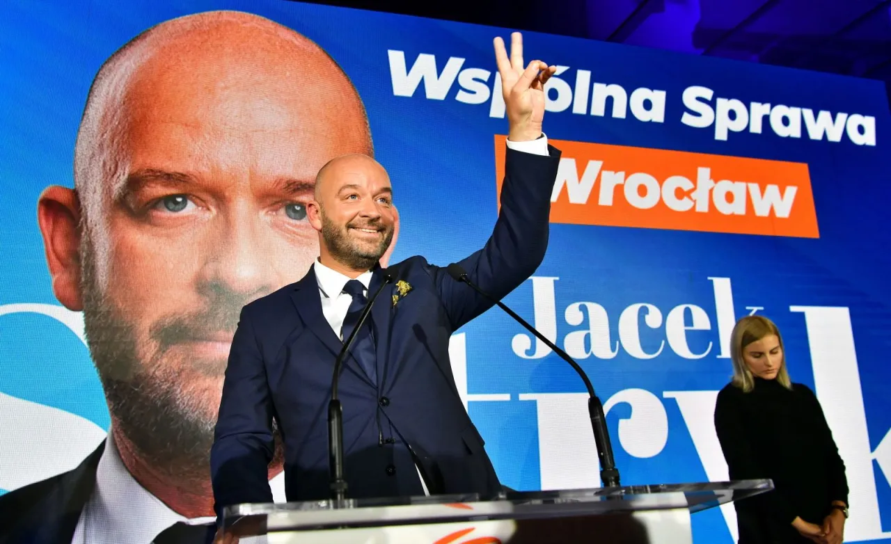 Kto jest prezydentem Wrocławia? Poznaj Jaceka Sutryka i jego działania Kto jest prezydentem Wrocławia? Poznaj Jaceka Sutryka i jego działania