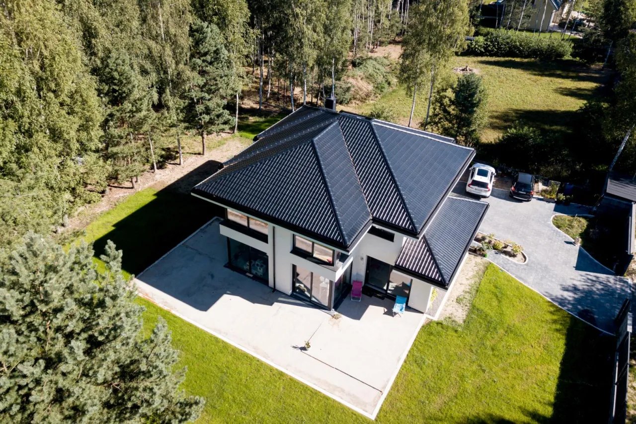 Ile kosztuje budowa wjazdu na działkę? Poznaj ukryte koszty i czynniki