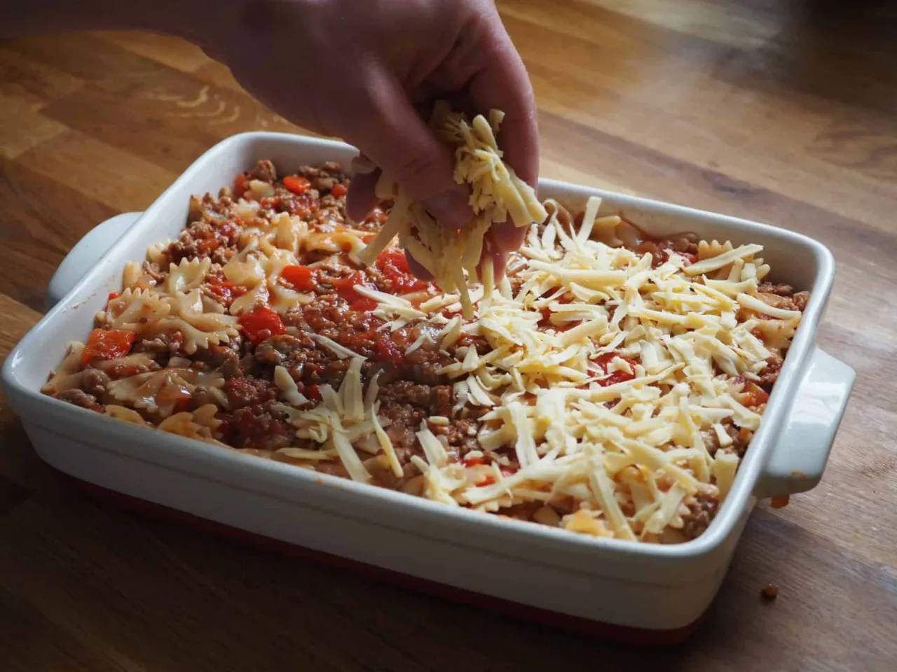 Idealna zapiekanka z wołowiną: przepis krok po kroku