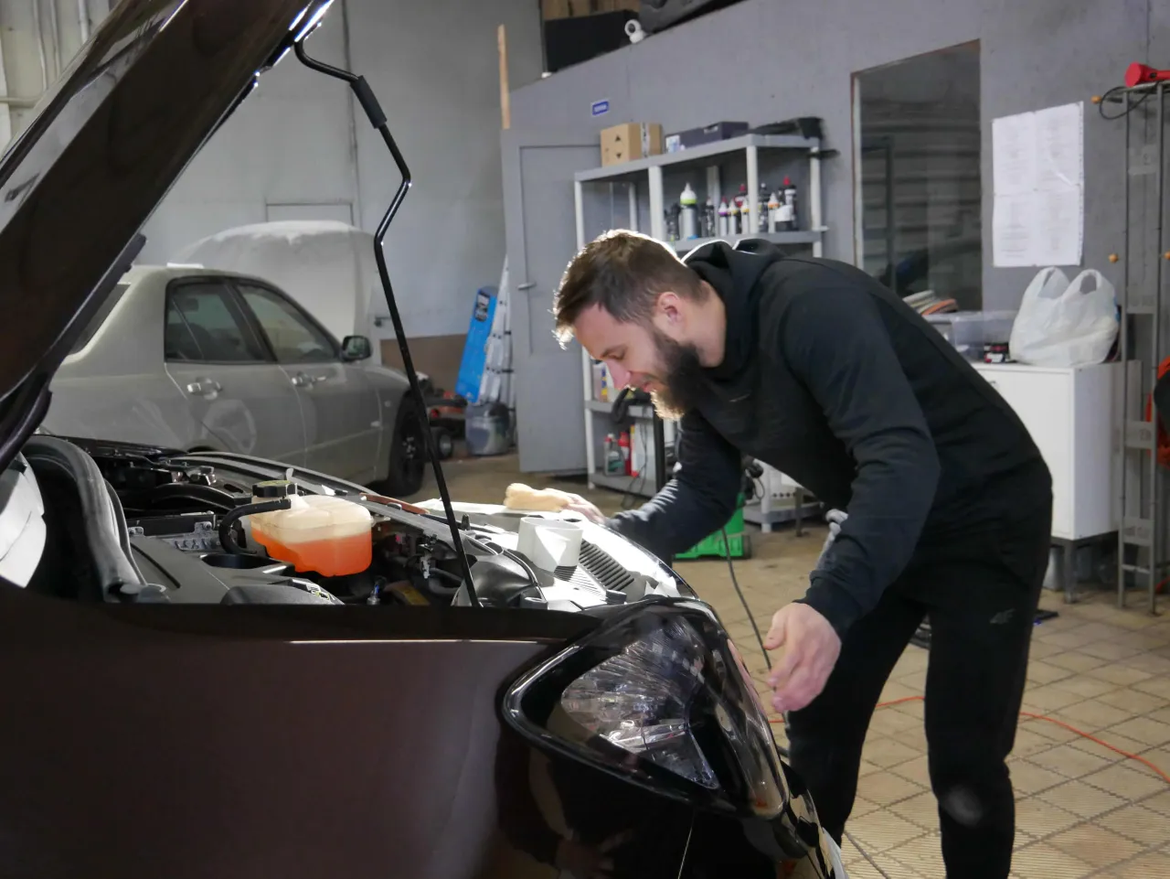 Jak otworzyć warsztat blacharski i uniknąć kosztownych błędów