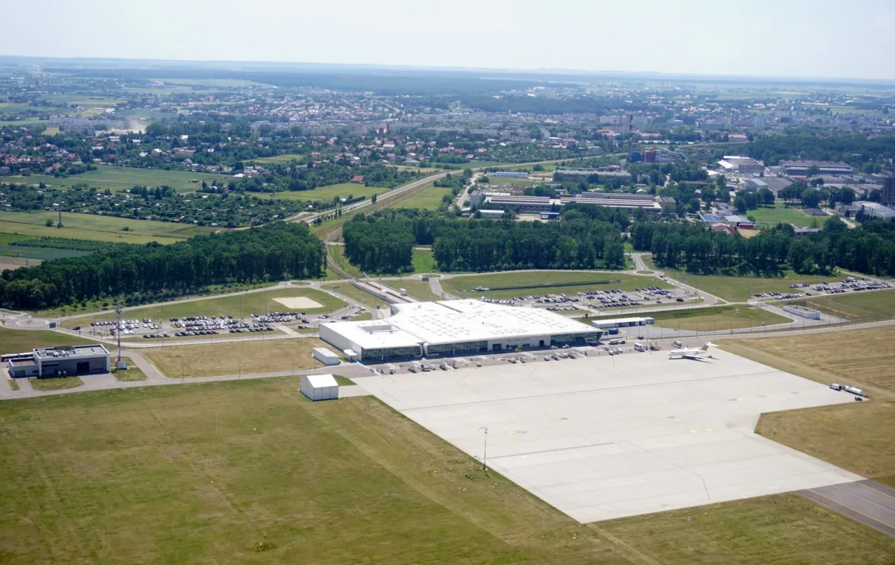 Lotnisko Świdnik – gdzie polecimy? Sprawdź najlepsze kierunki lotów