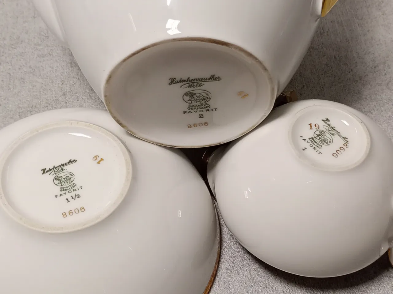 Porcelana Hutschenreuther - rozpoznawanie wyjątkowych sygnatur