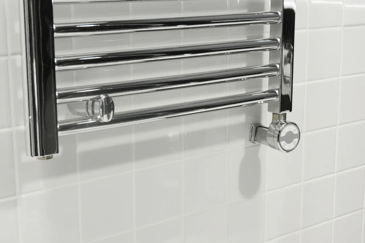 Na jakiej wysokości grzejnik łazienkowy? Oto co musisz wiedzieć