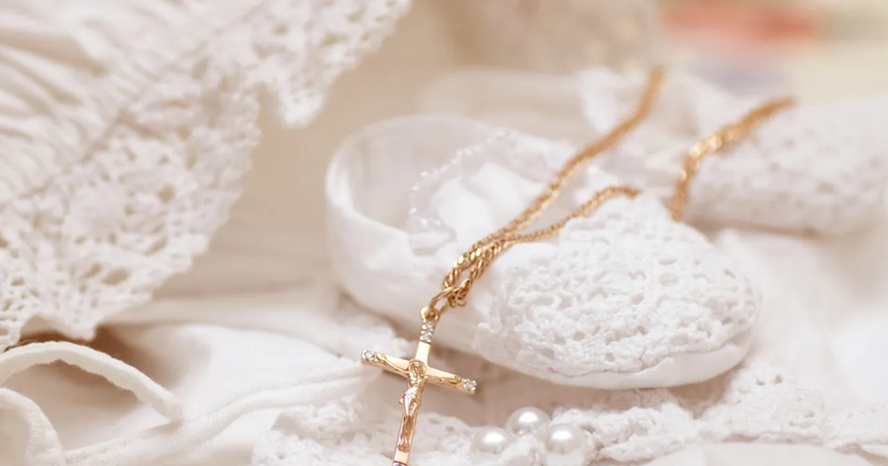 Czy dziecko z in vitro można ochrzcić? Poznaj ważne zasady i warunki Czy dziecko z in vitro można ochrzcić? Poznaj ważne zasady i warunki