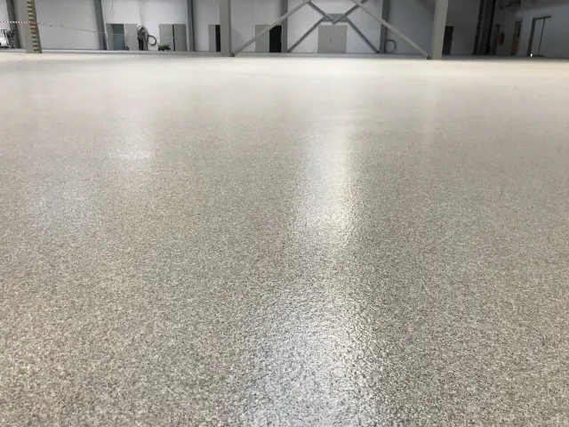 Żywica Epoksydowa na Zewnątrz: Zastosowanie Produktów i Wybór