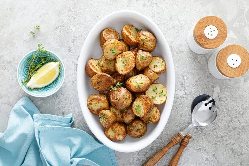 Jak zrobić przyprawę do ziemniaków – proste przepisy i najlepsze warianty smakowe