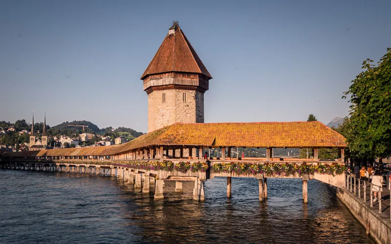 Lucerna atrakcje: Odkryj niezapomniane miejsca i ukryte skarby Lucerna atrakcje: Odkryj niezapomniane miejsca i ukryte skarby