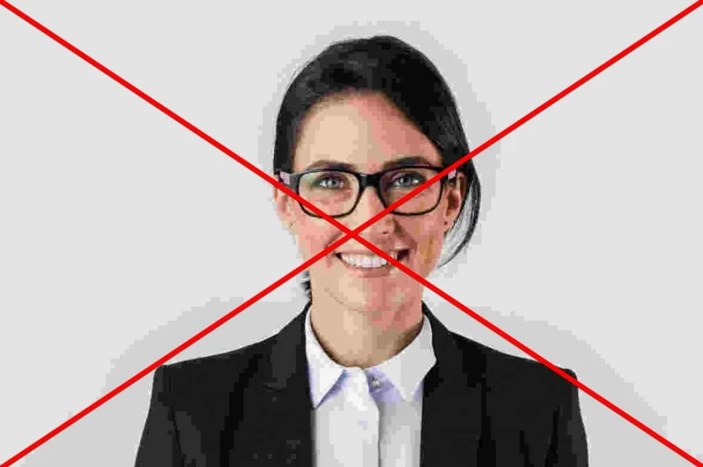 Zdjęcie do CV: Jak zrobić profesjonalne, by zachwycić rekrutera?