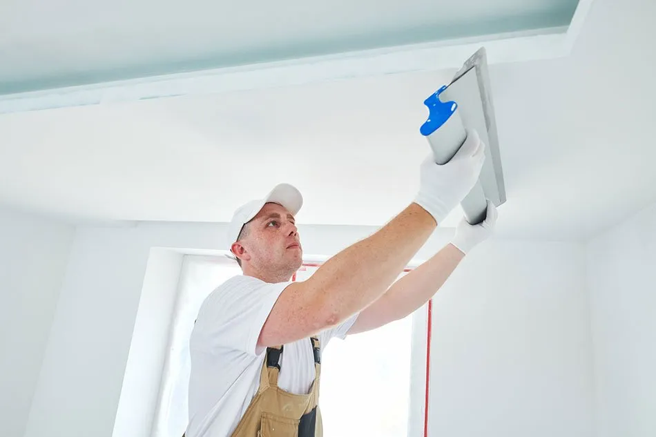 Jak położyć gładź na sufit bez błędów i uzyskać idealny efekt