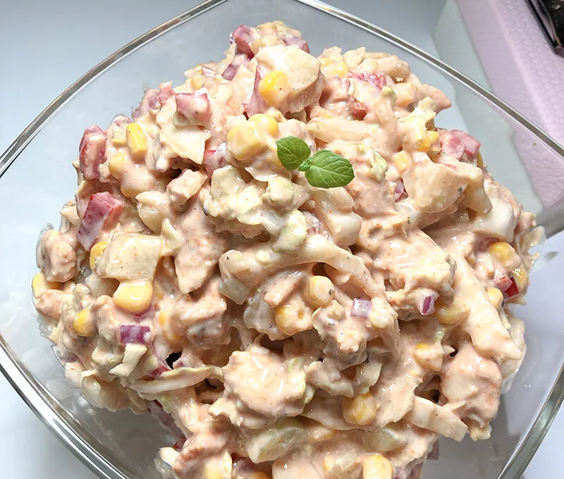 Jak się robi sałatkę z gyrosa - prosty przepis na pyszne danie Jak się robi sałatkę z gyrosa - prosty przepis na pyszne danie