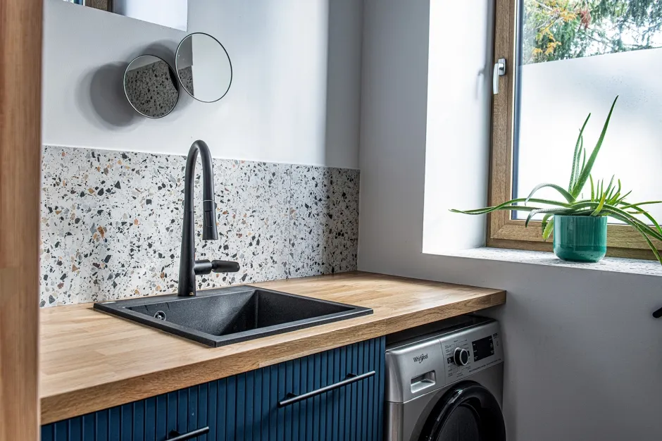 Jak zabudować pralkę w kuchni i uniknąć nieestetycznego bałaganu