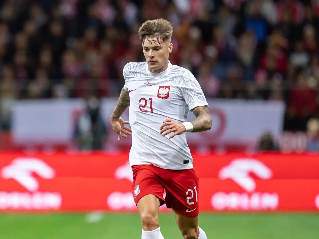 Nicola Zalewski skąd pochodzi? Poznaj jego polskie korzenie i historię