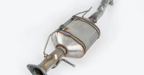 Czy wycięcie DPF jest legalne? Dowiedz się o ryzyku i konsekwencjach