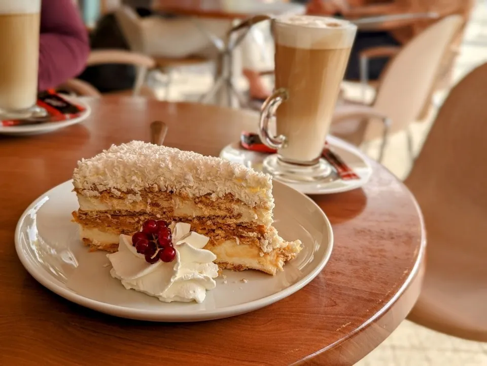 Mielno gdzie zjeść: najlepsze miejsca na pyszne jedzenie nad morzem