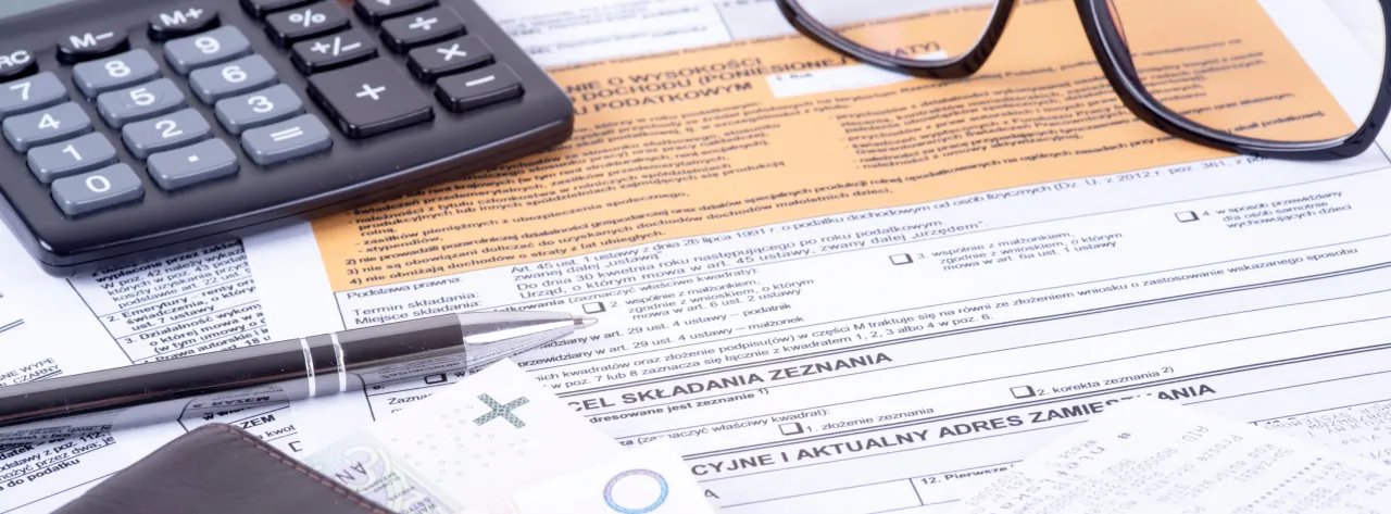 Jaki podatek od umowy o dzieło? Poznaj stawki i zasady opodatkowania