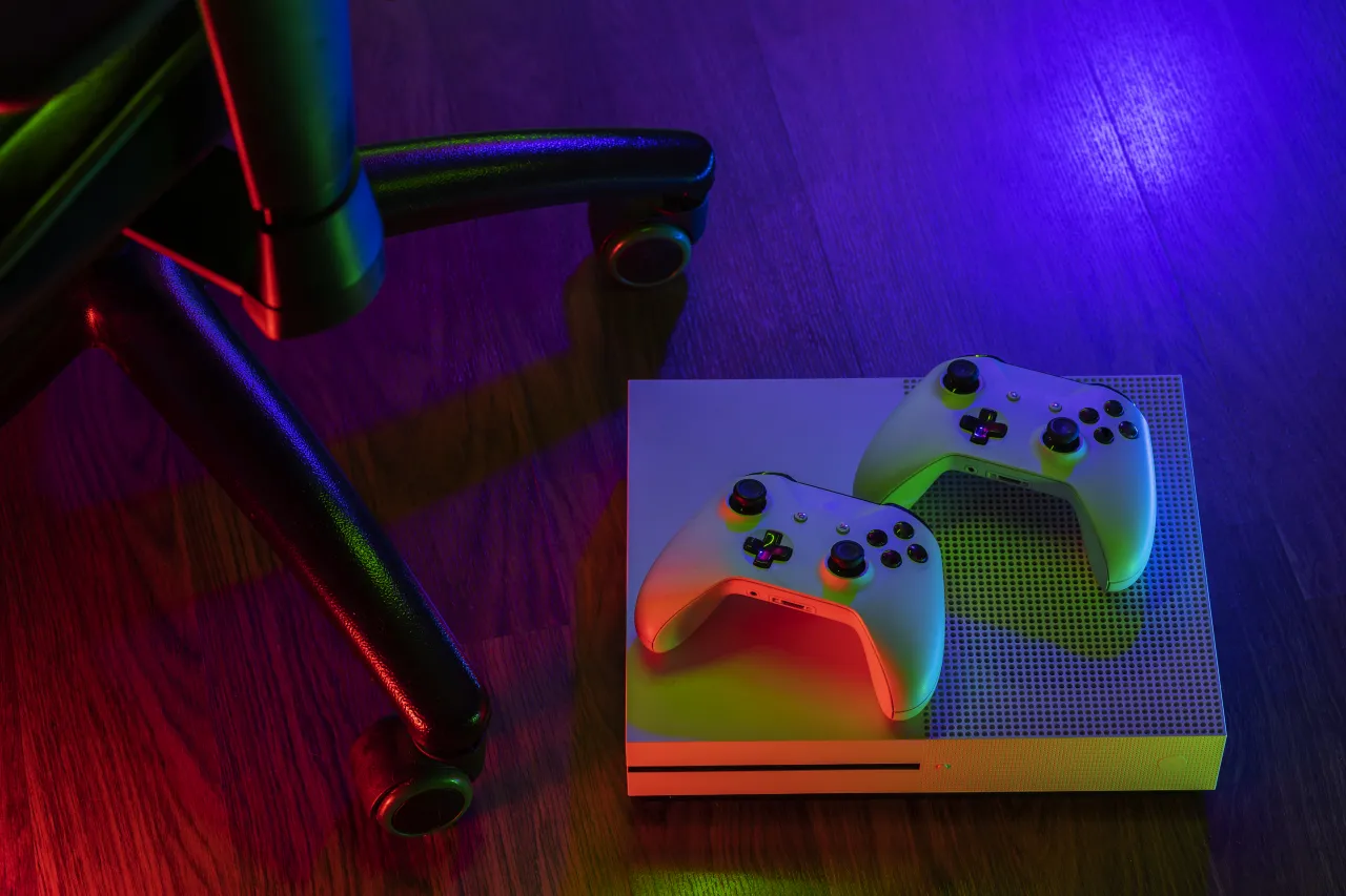 Platforma rozrywkowa online z wygodnymi warunkami doładowania konta: wygoda i bezpieczeństwo transakcji