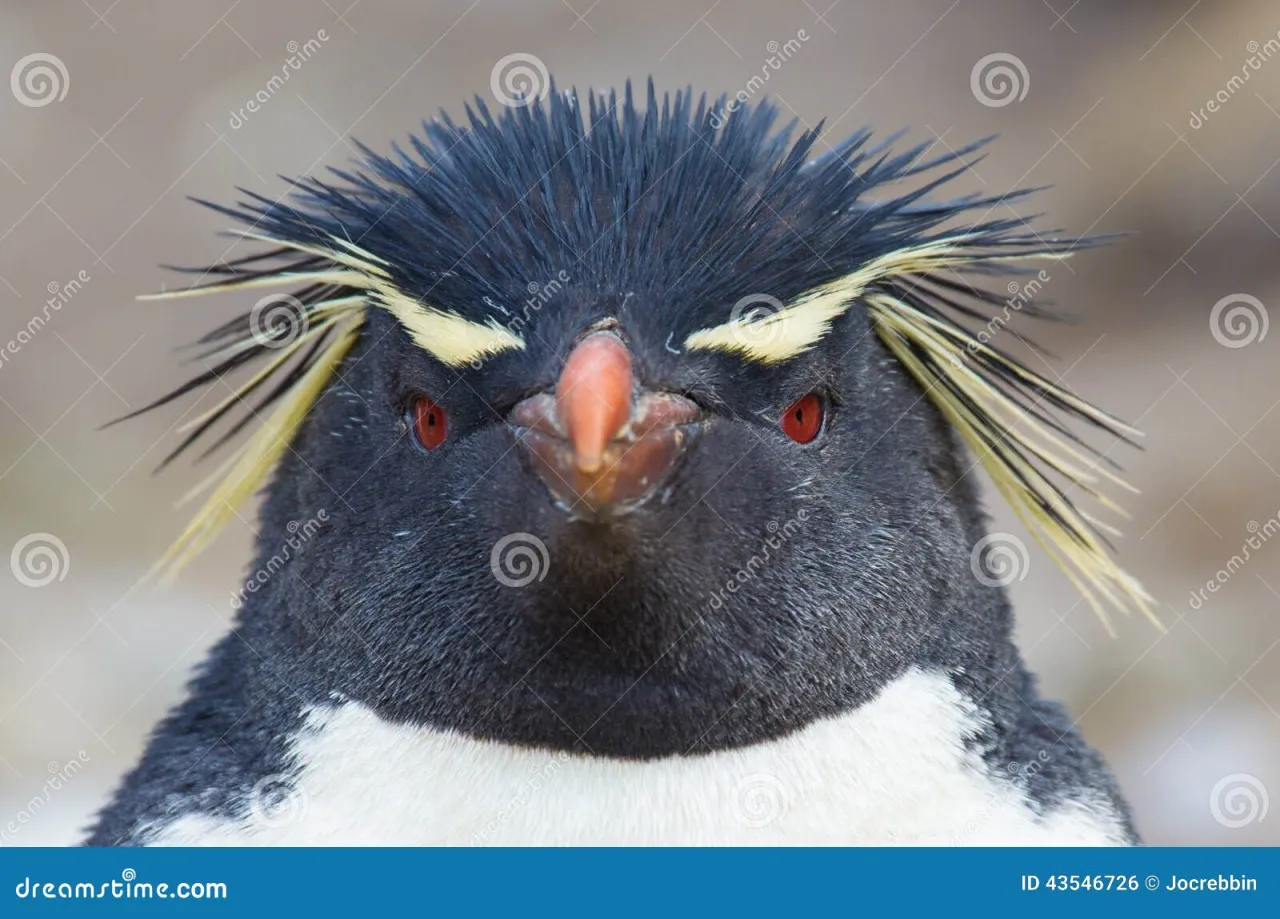 Pingwin: Spojrzenie Krytyczne na kluczowe wątki i postacie serialu