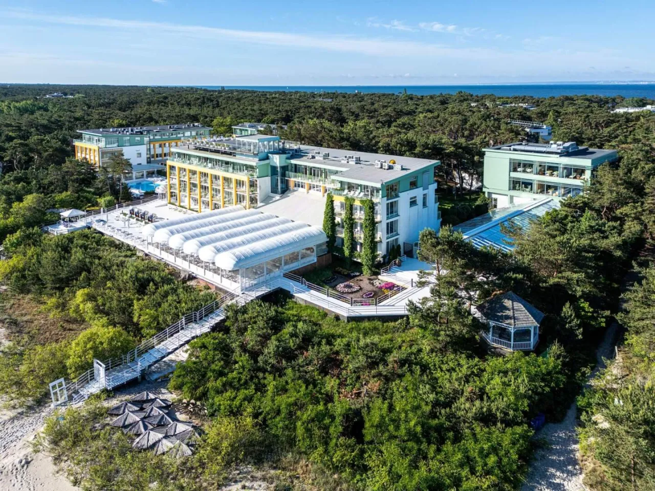 Hotel Bryza – ile ma lat i co warto wiedzieć o jego historii?