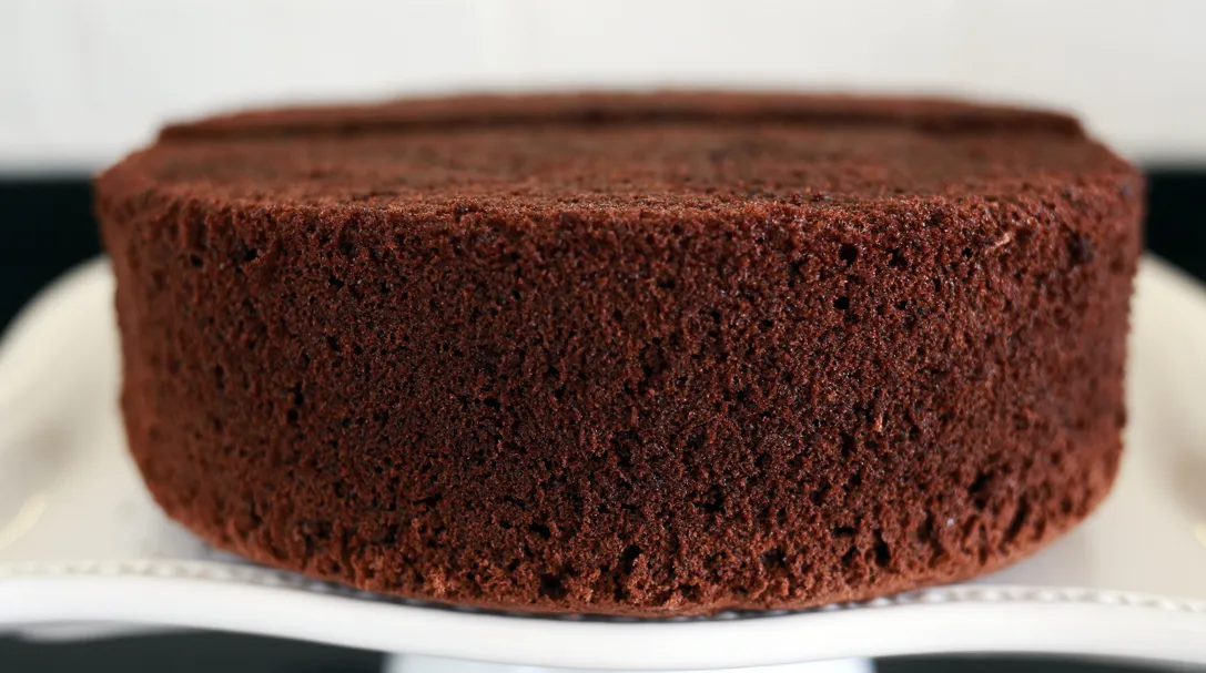Biszkopt czekoladowy: przepis-pewniak, który zawsze się udaje!