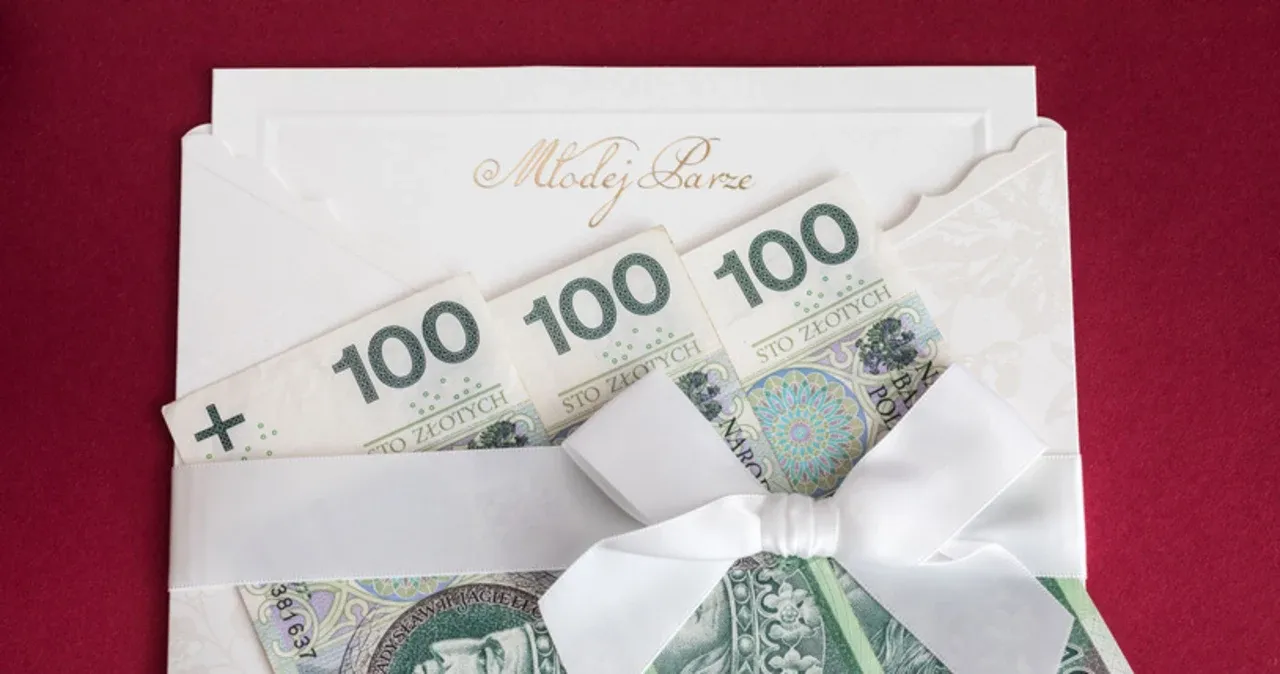 Ile pieniędzy na ślub chrześniaka? Odpowiednia kwota na prezent