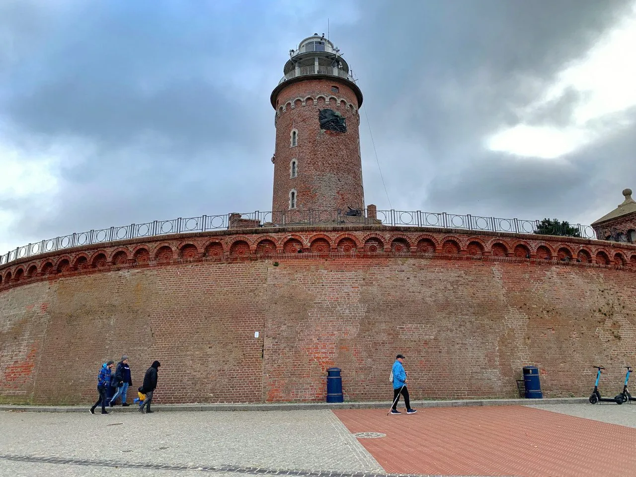 Kołobrzeg co warto zobaczyć: najciekawsze atrakcje i miejsca do odwiedzenia