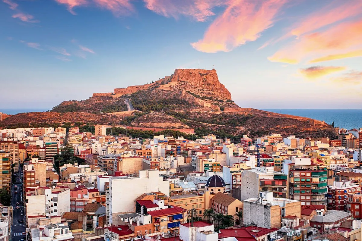 Niezapomniane atrakcje w Alicante, które musisz zobaczyć podczas wizyty