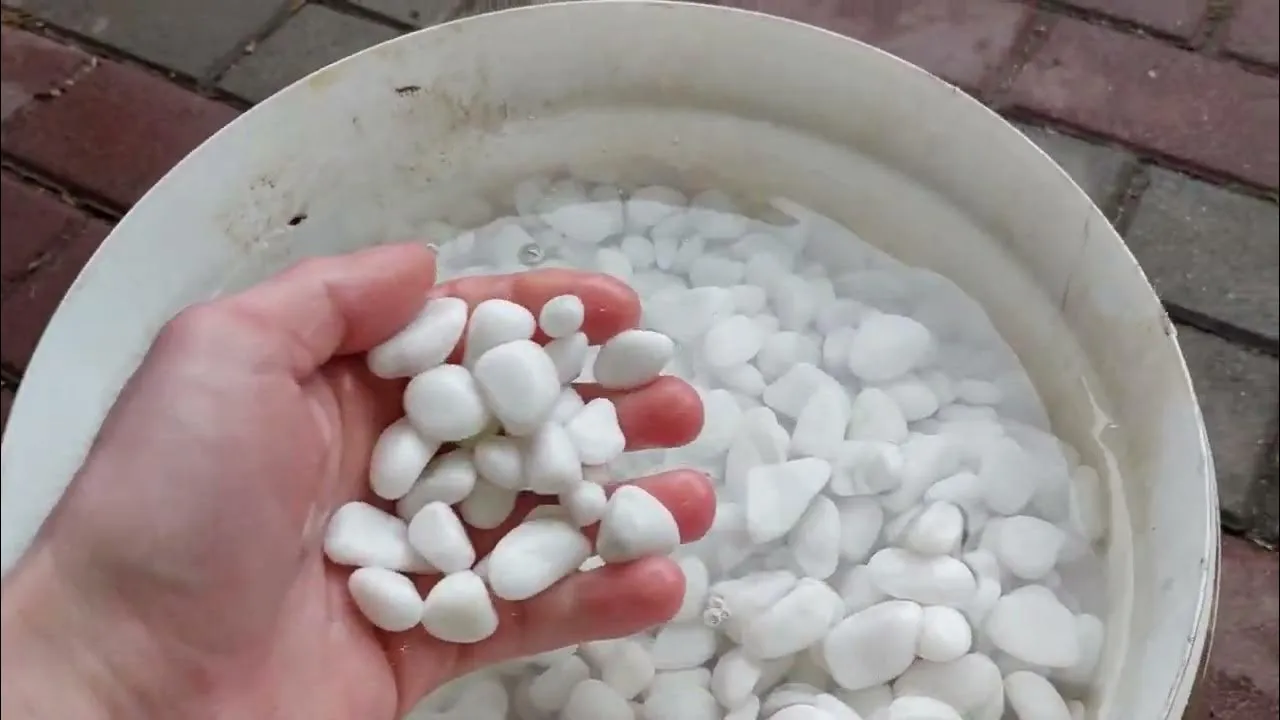 Jak czyścić kamień dekoracyjny gipsowy bez ryzyka uszkodzenia