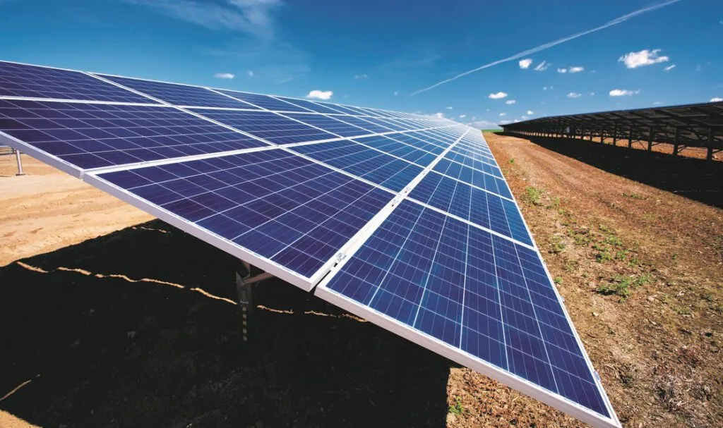 Energy pack fotowoltaika: Pełna niezależność i oszczędności jak to działa?