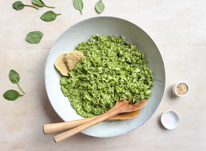Green Goddess Salat: Virales Rezept & cremiges Dressing einfach gemacht