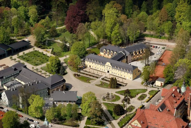 Sanatorium miłości w Polanicy-Zdroju: Emocje, przygody i relacje