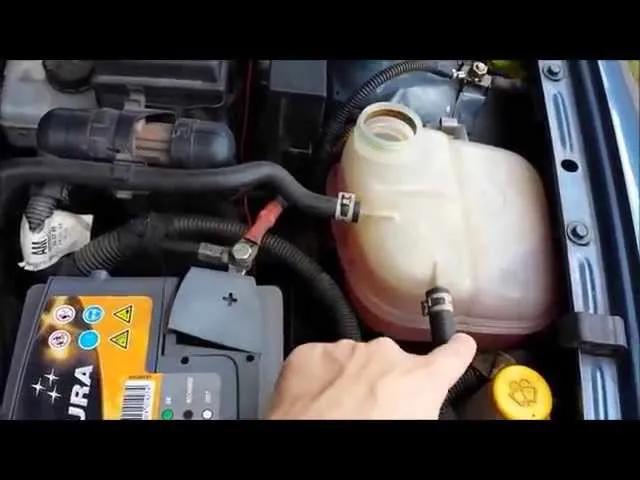 Ile kosztuje wymiana chłodnicy w Oplu Astrze? Sprawdź, by nie przepłacać