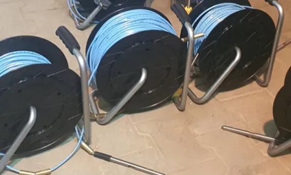 Jak sprawdzić lustro wody w studni głębinowej - proste metody i porady