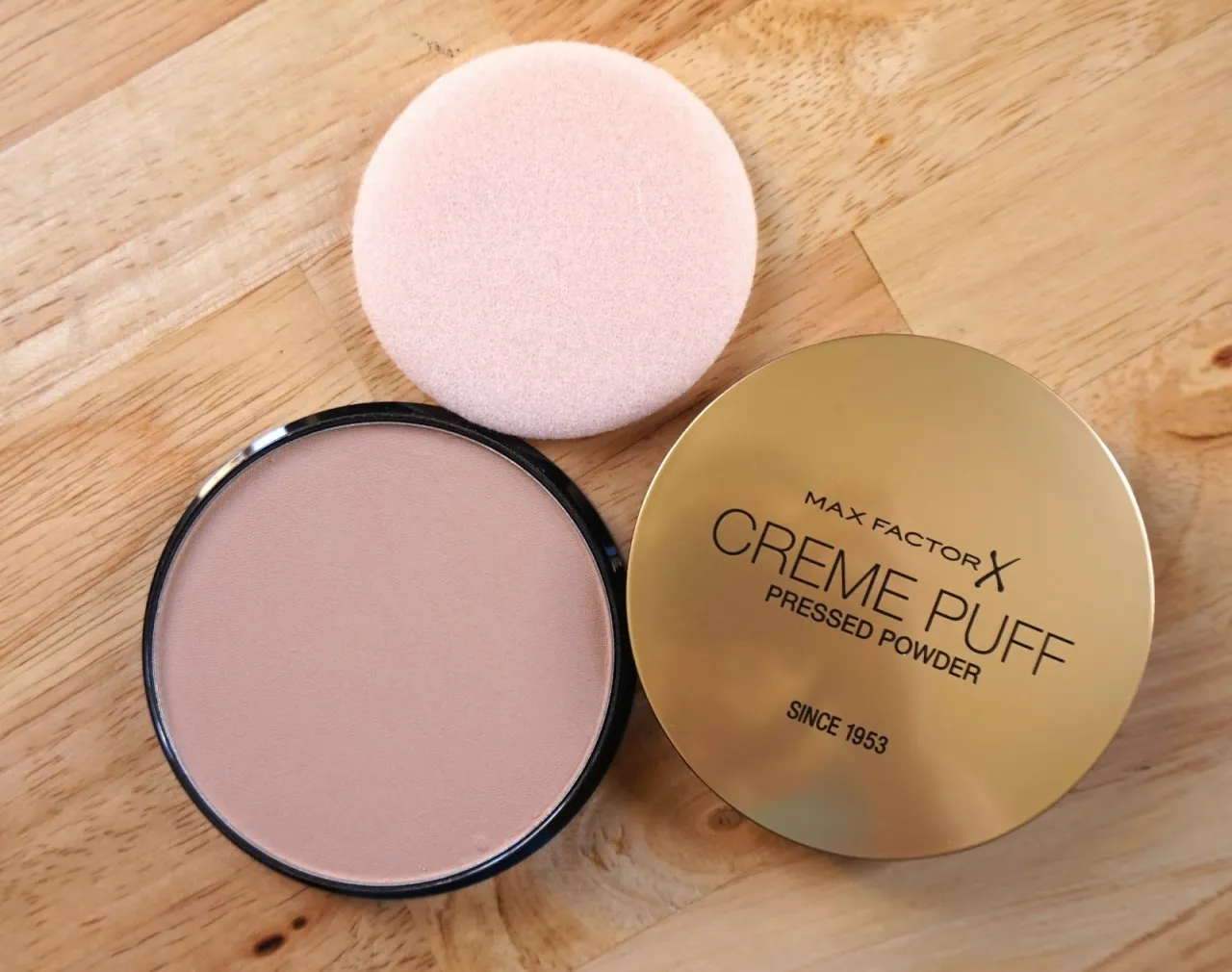 Max Factor Creme Puff jaki kolor wybrać, aby uniknąć błędów w doborze