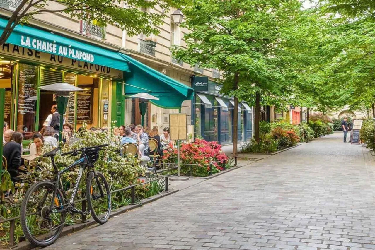 Le Marais Paryż: Twój przewodnik po sercu miasta. Odkryj! Le Marais Paryż: Twój przewodnik po sercu miasta. Odkryj!