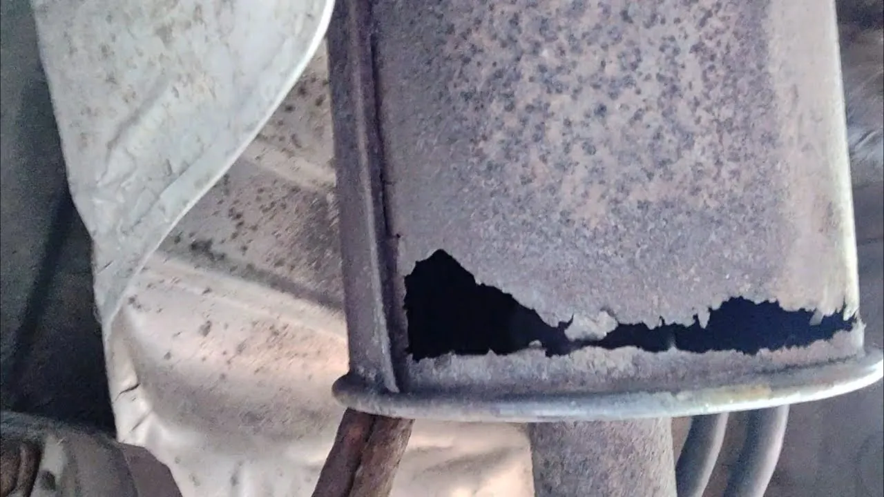 Jak uszczelnić złącze elastyczne wydechu, aby uniknąć nieszczelności