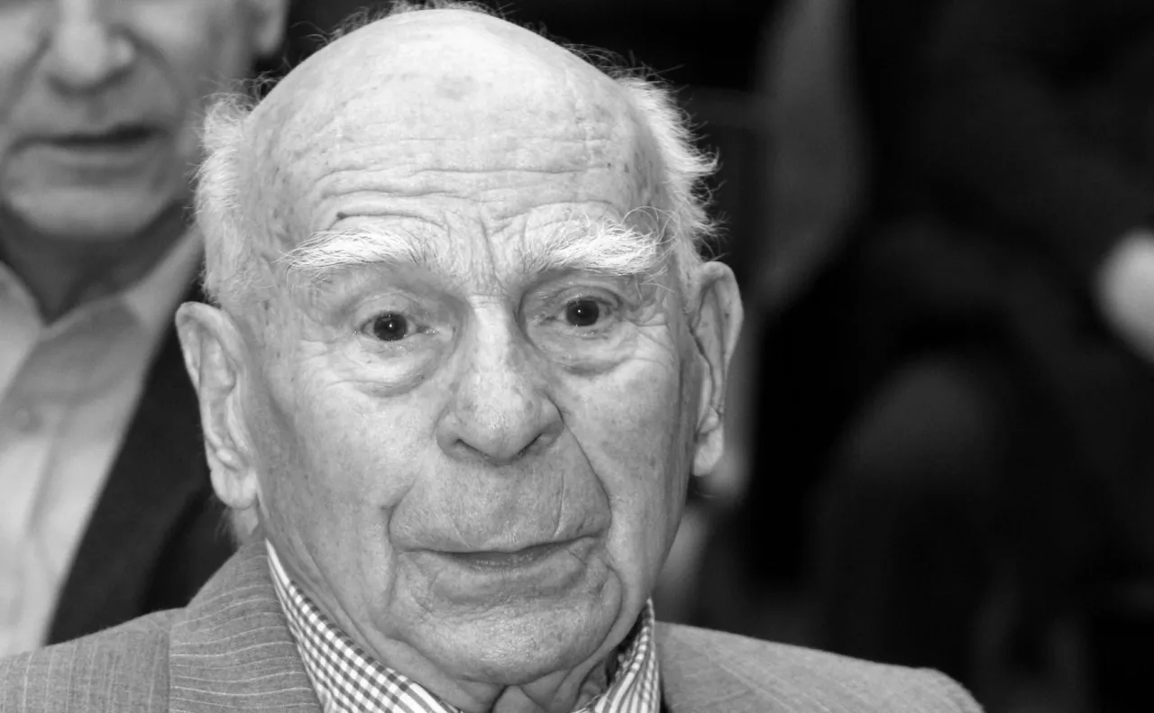 Janusz Kłosiński aktor: kontrowersje, sukcesy i życie na scenie