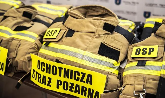 Czy strażak OSP jest funkcjonariuszem publicznym? Prawda i mity